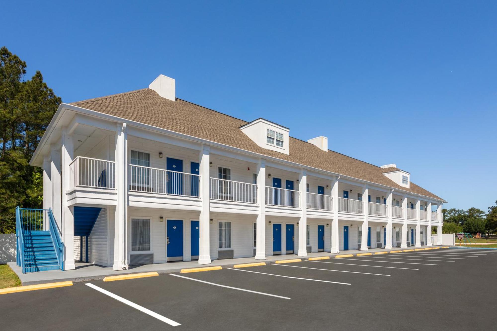 Hotel Baymont By Wyndham Brunswick Ga Exteriér fotografie